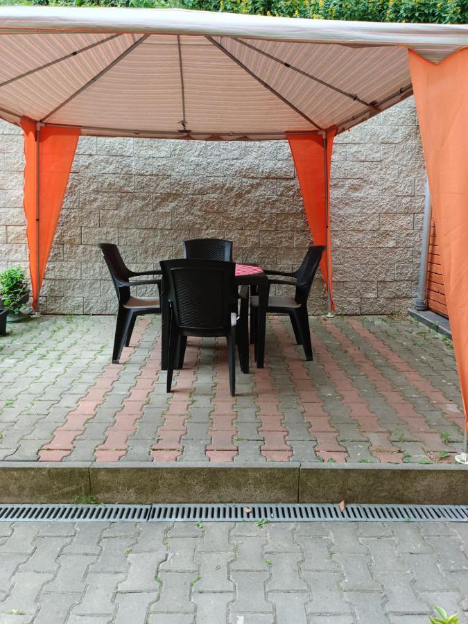 msprivat Hotell Karlsbad Exteriör bild